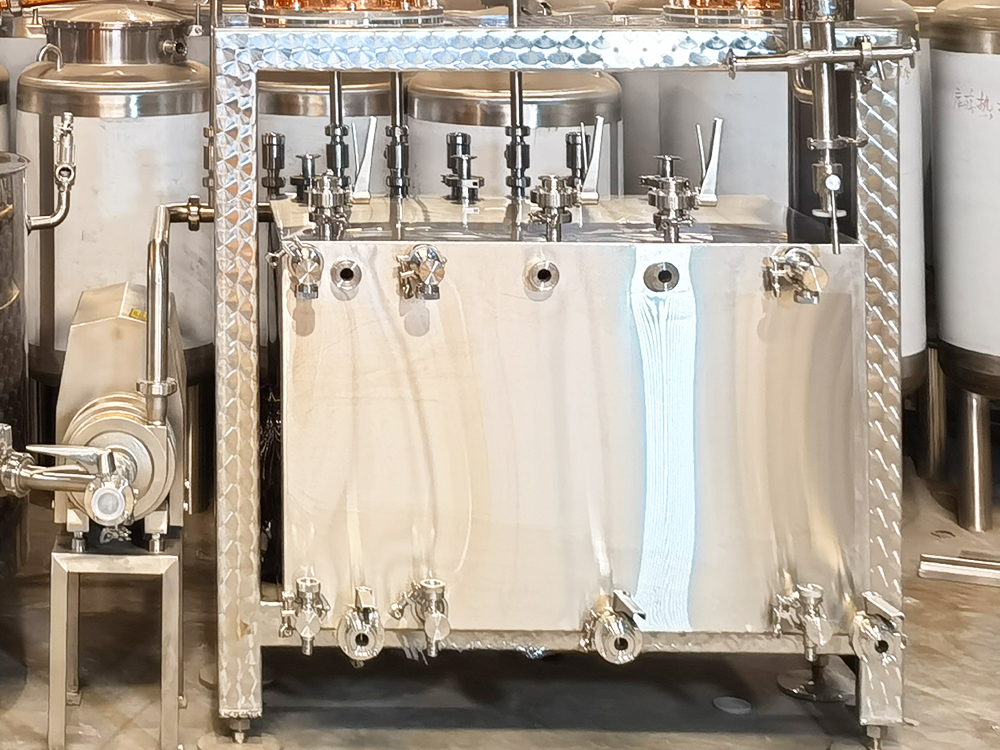 distilling Equipment，500L distillery equipment